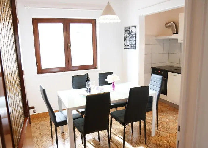 With A Parking Space - 13579 *