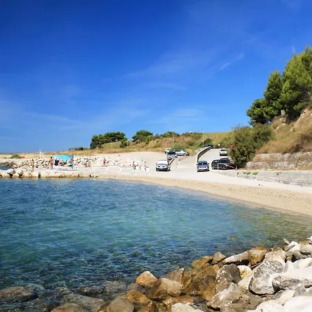 With A Parking Space - 13579 Split